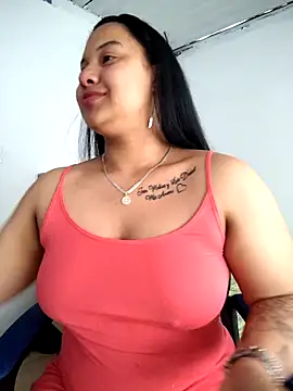 emily-rousee- online show from April 21, 2:24 pm