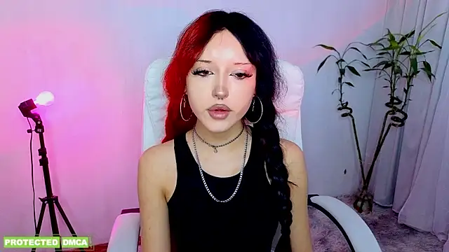   Amiraa online show from February 24, 11:42 am