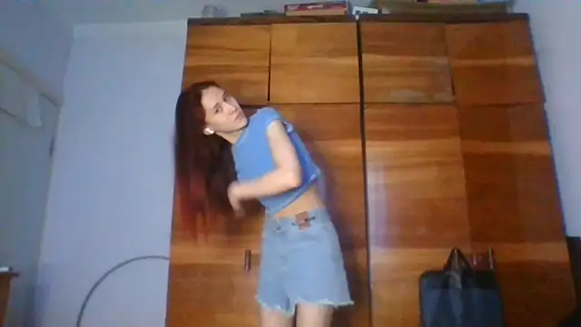 NickiKisinger online show from May 28, 7:17 am