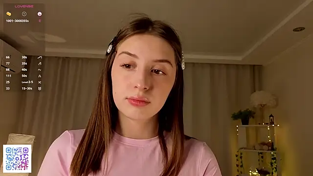 LeanneDinkle online show from February 24, 4:44 am