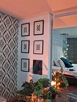 Eva Monroes online show from March 10, 3:43 am