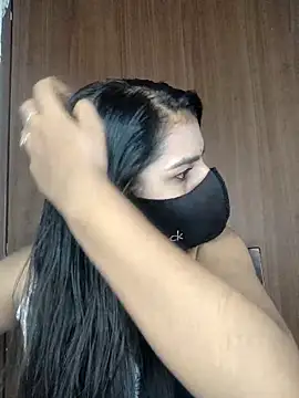 Alix cuti online show from April 8, 6:21 pm