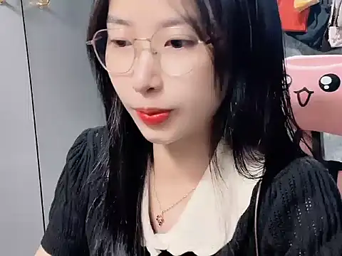 Linne6789 online show from March 4, 3:13 am