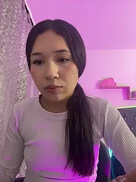 DULCE MARIA EF online show from February 4, 12:08 pm