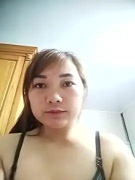 cute-hiphop online show from June 10, 5:39 am