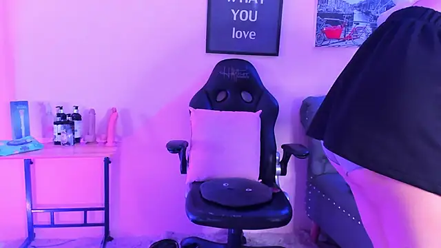 victoriazans online show from March 28, 10:59 am