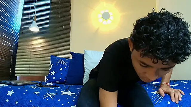 Damon Salvarote S online show from April 20, 7:17 pm