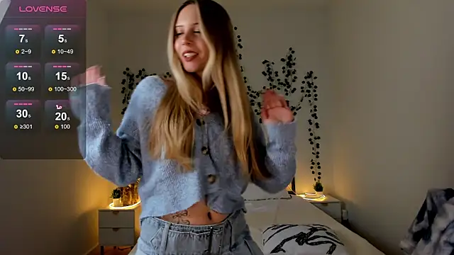 EllyMartinez online show from February 12, 5:36 pm