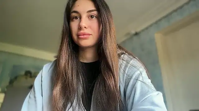 LiluMartiznir online show from April 23, 6:21 am