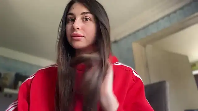 LiluMartiznir online show from April 28, 11:03 am