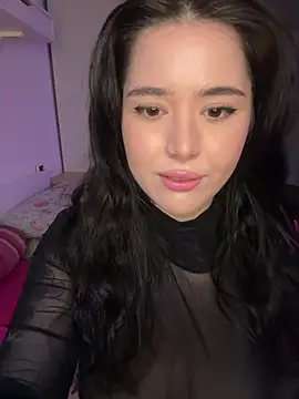 Venustrapp online show from February 24, 8:35 am