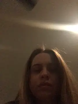 xxlivecouple online show from March 7, 5:25 am