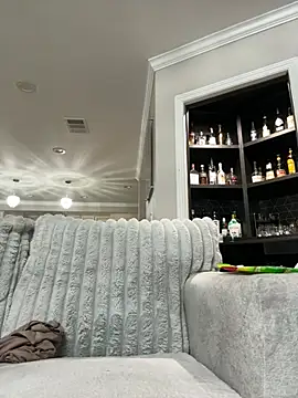 xxlivecouple online show from February 20, 6:37 am