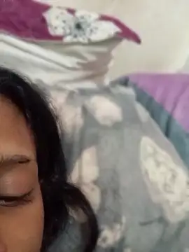 loveofpetitegirls34 online show from April 21, 12:23 pm