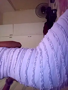 loveofpetitegirls34 online show from March 22, 11:49 am