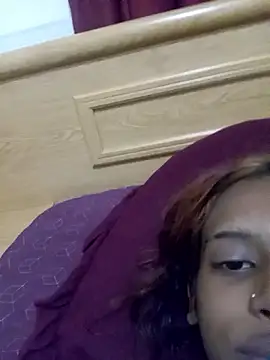 loveofpetitegirls34 online show from March 13, 4:30 pm