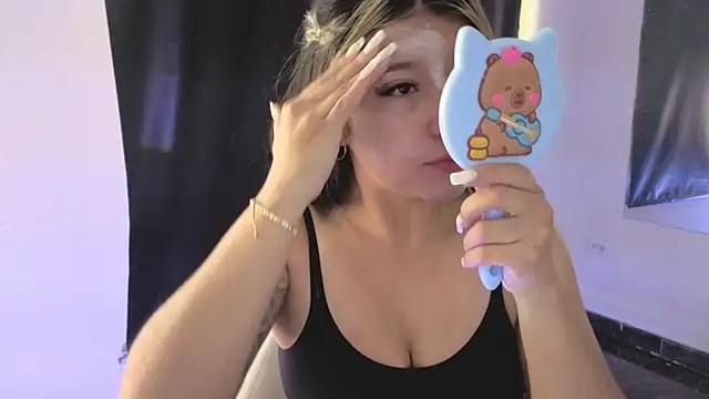 Dahiana Dmour  online show from March 24, 12:32 pm