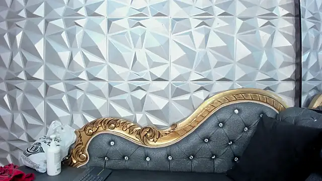 Carolina-Lenon online show from February 23, 7:02 pm