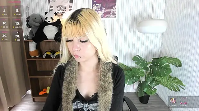 Laukyubey1 online show from February 17, 8:30 pm