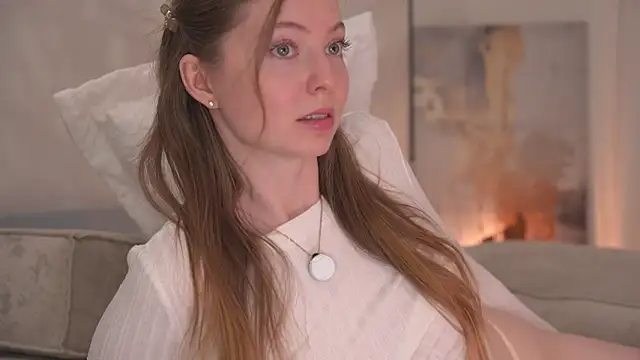 moan elisa online show from February 25, 1:26 am