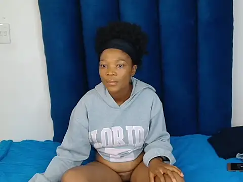 ForeverSexy  online show from February 6, 5:16 pm