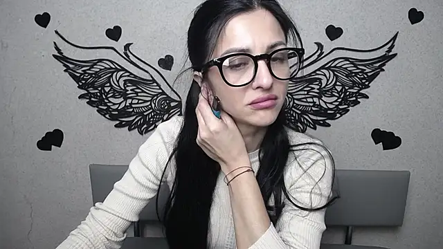 EvaClarkk online show from May 14, 5:46 am