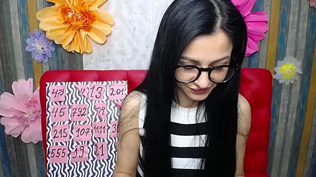 EvaClarkk online show from May 12, 4:13 pm