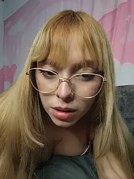 isaneptuneuwu online show from March 1, 2:33 am