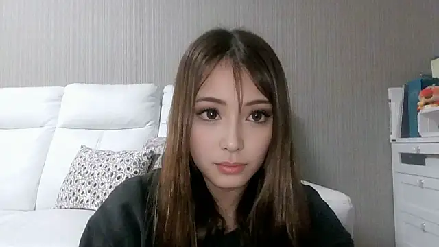 nyam nyam01 online show from February 15, 2:05 pm