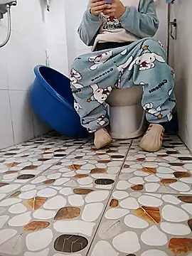 LiilyZi online show from February 9, 12:46 am