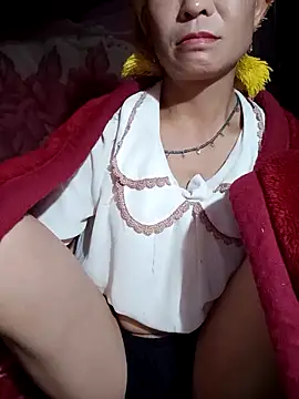 witch-xx online show from March 30, 5:45 pm