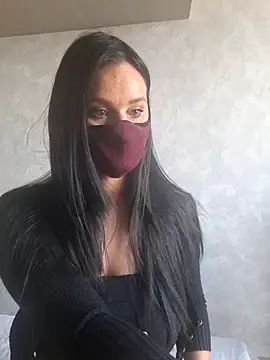 Nhaomy    online show from March 4, 11:28 am