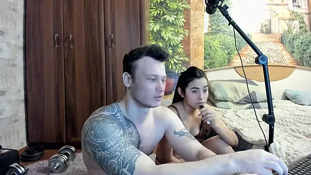  littleangie  online show from February 5, 12:35 am