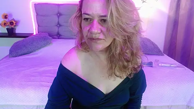 andreea xx online show from February 21, 1:56 pm
