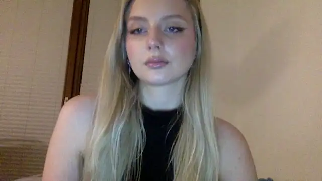 MayaWetDream online show from March 31, 7:14 pm