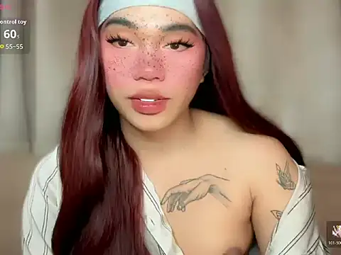 Kelly Mckinney online show from March 13, 7:26 pm