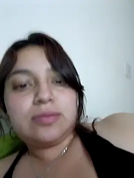 MajoArias online show from April 3, 6:55 am