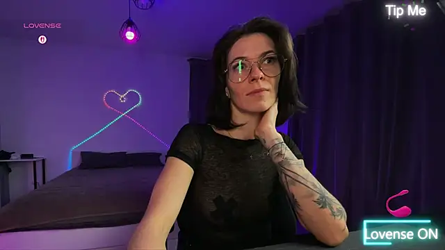 Katy Kar online show from February 6, 8:56 pm