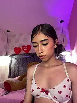 alahia pink online show from March 1, 6:35 am