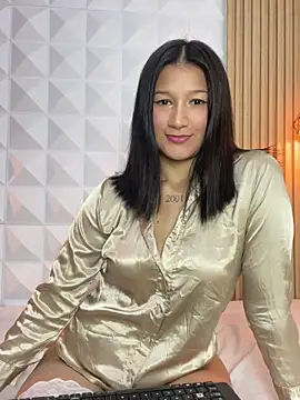  HIKARII  online show from February 9, 7:38 pm