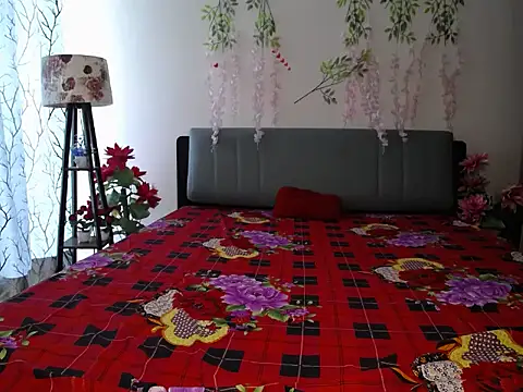  Shanvii  online show from April 12, 7:55 am