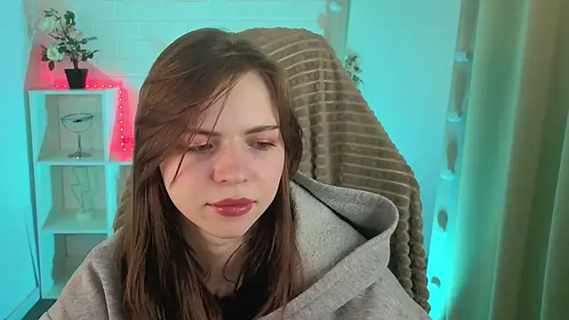 LesleySky online show from March 4, 5:03 am