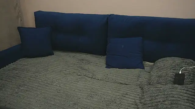 vanalah online show from February 28, 10:09 pm