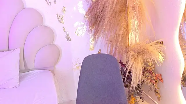 sabrina lafaux cr online show from April 8, 8:00 pm