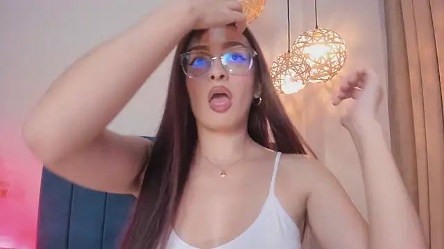 AndraCyruss online show from March 23, 11:43 pm