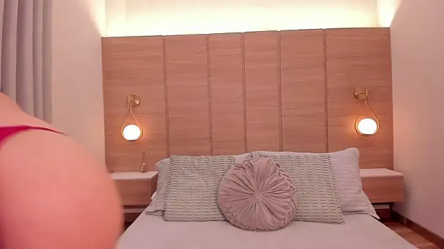 Alessia Gold online show from April 10, 8:26 pm