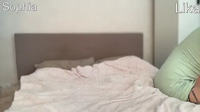 PinkNoir online show from March 17, 8:40 am