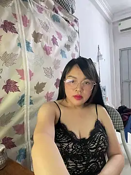 Strawberry-wet online show from March 9, 1:20 am