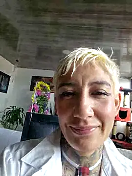 Everlyn sexx online show from July 8, 9:39 pm