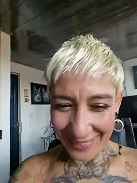 Everlyn sexx online show from July 18, 8:11 pm